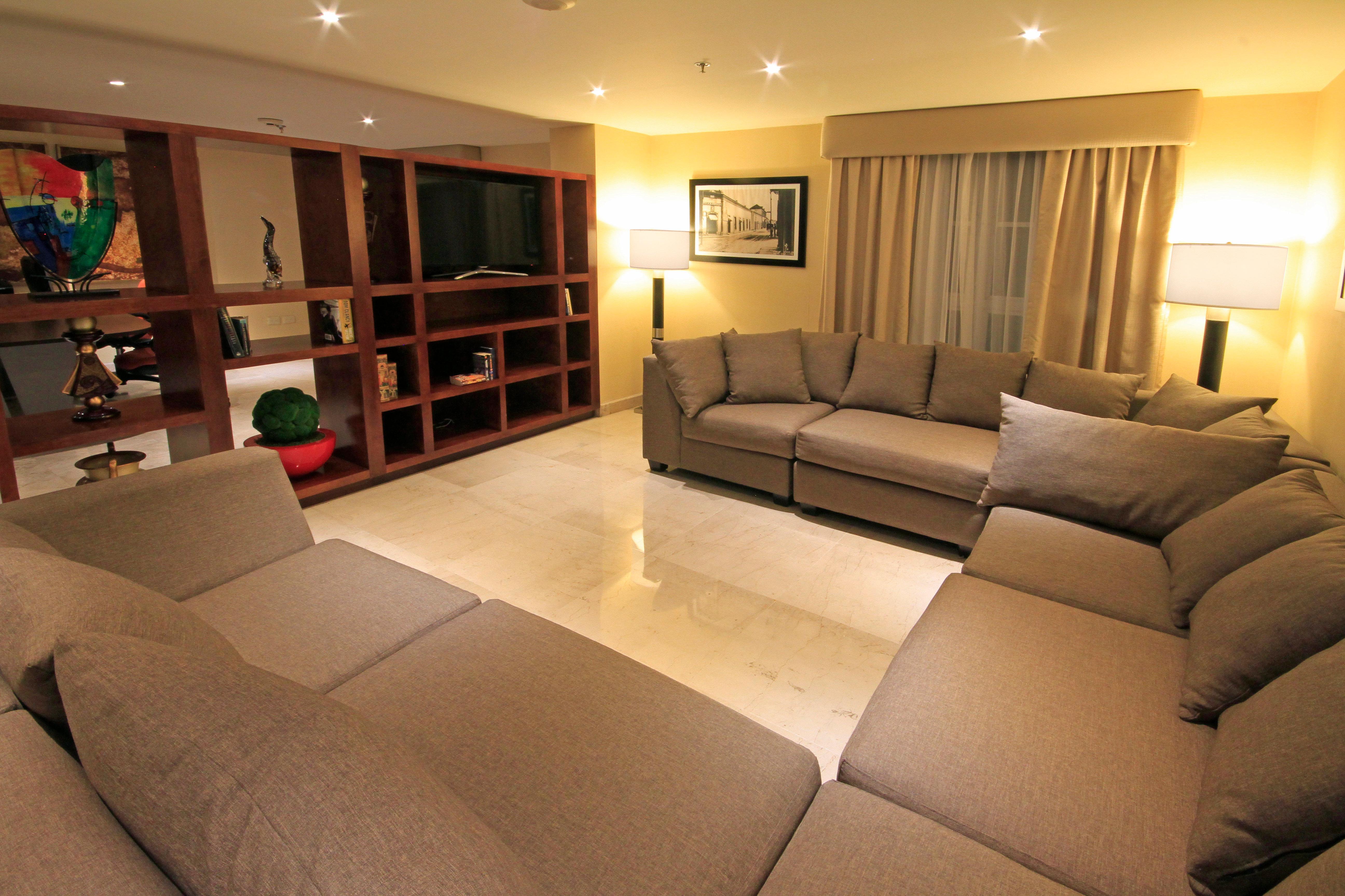 Holiday Inn Monclova By Ihg Ngoại thất bức ảnh