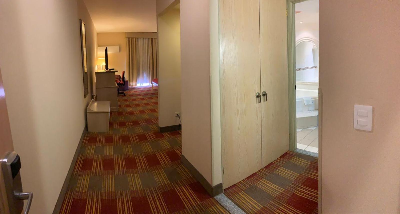 Holiday Inn Monclova By Ihg Ngoại thất bức ảnh