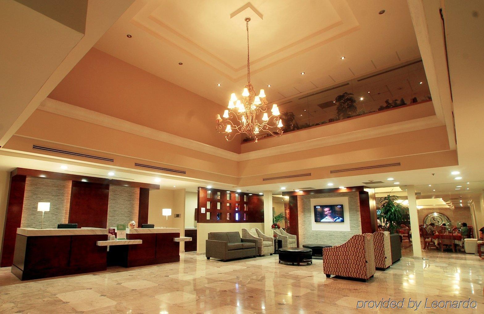 Holiday Inn Monclova By Ihg Ngoại thất bức ảnh