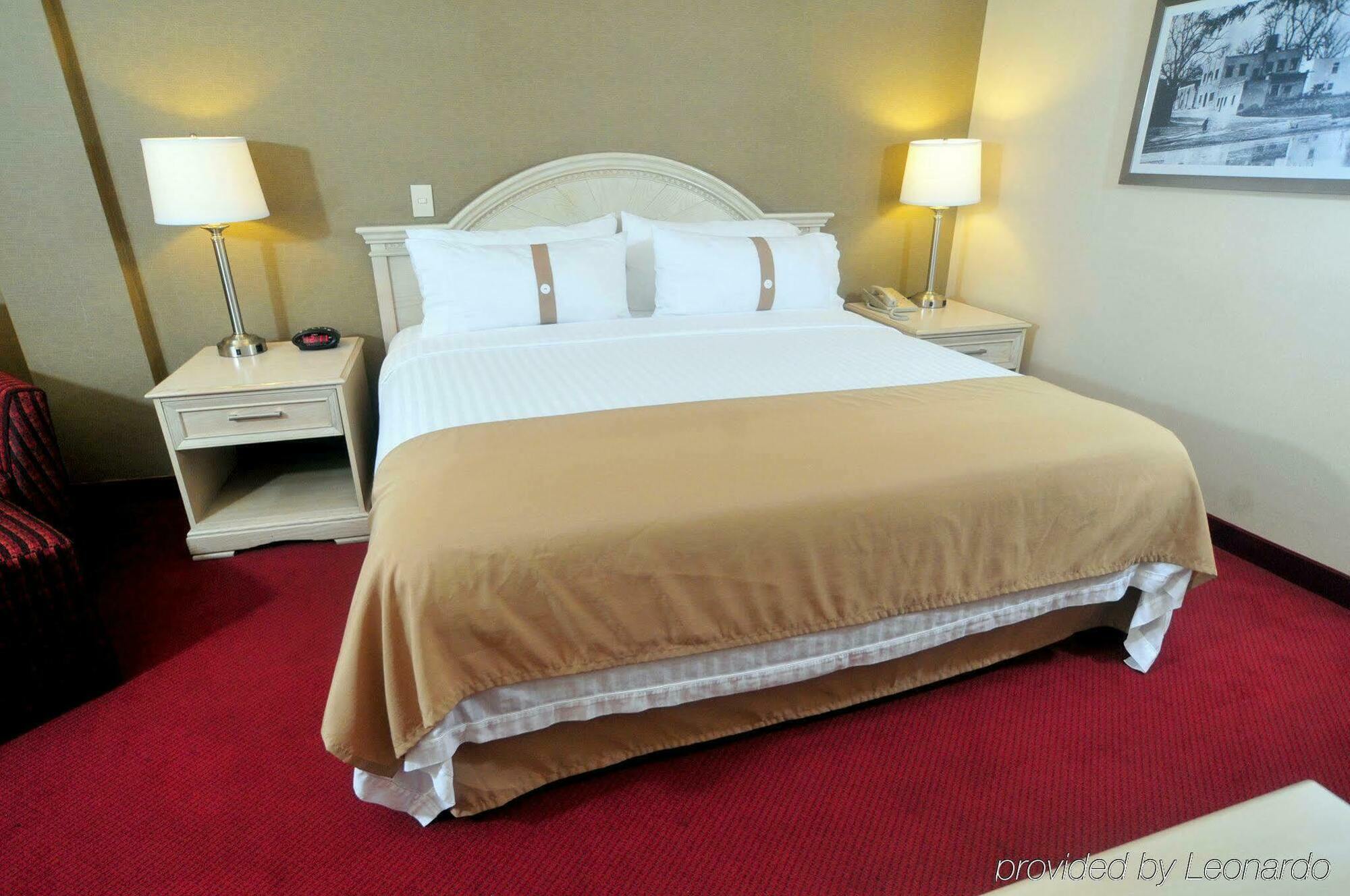 Holiday Inn Monclova By Ihg Ngoại thất bức ảnh
